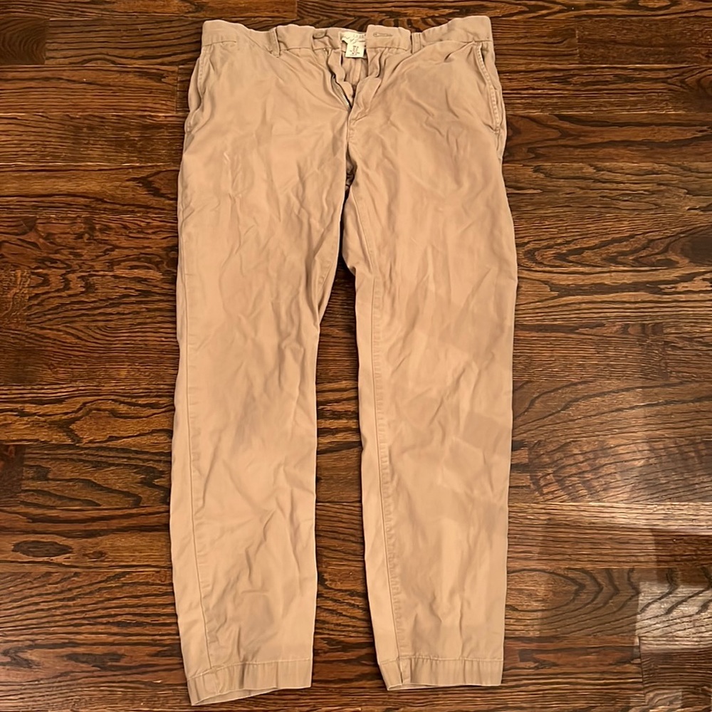 H&M Khaki Pants size 33